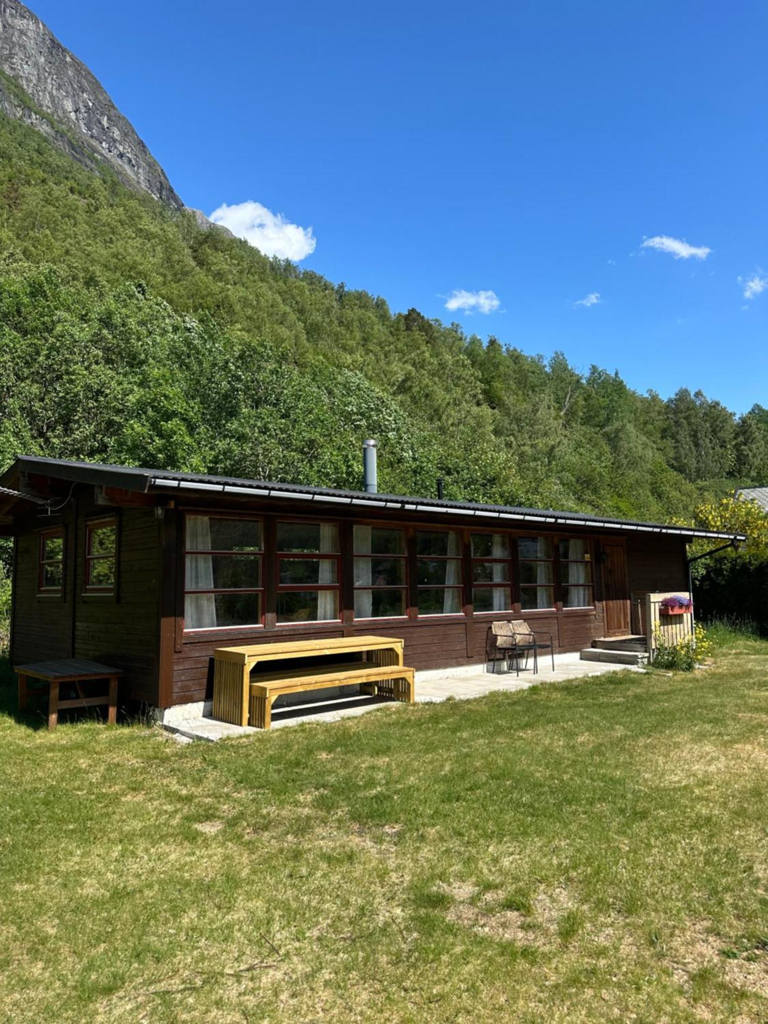 Vollsnes Feriehus Villa Hjelle Exterior photo